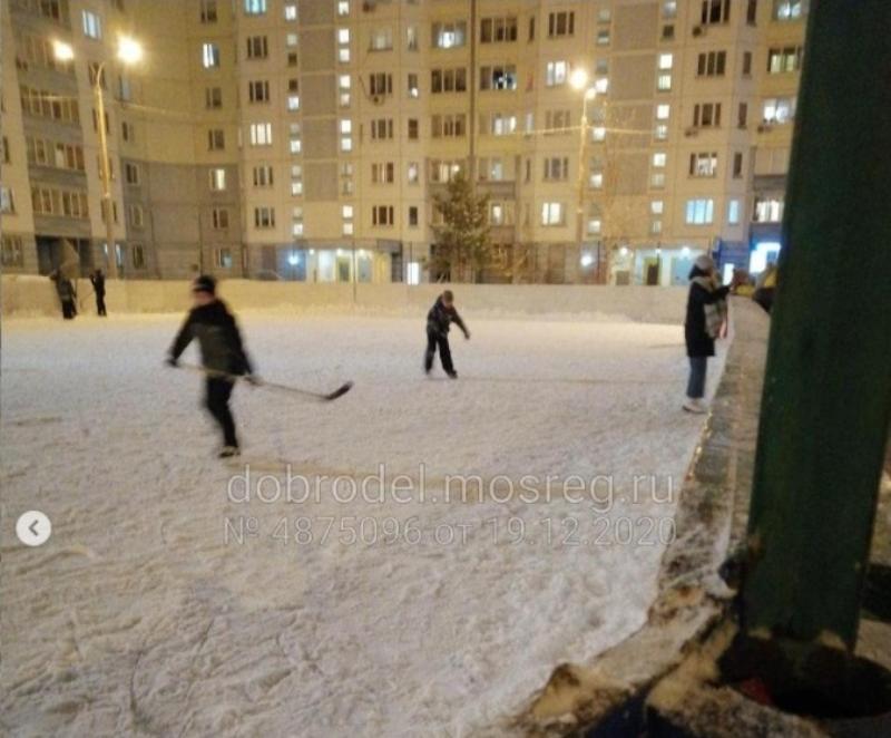 Каток чехов. Сломанный каток. Губернский каток в Чехове. Крытый каток в Чехове.