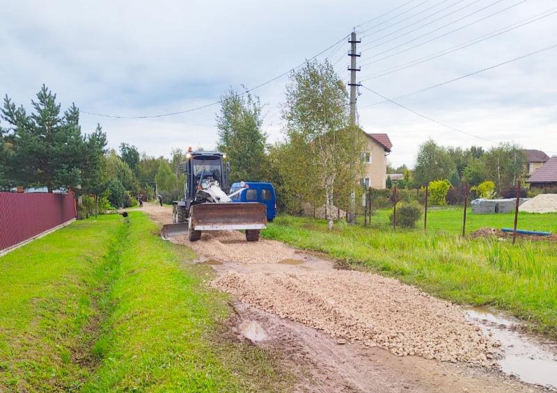 Отсыпка щебнем и грейдирование