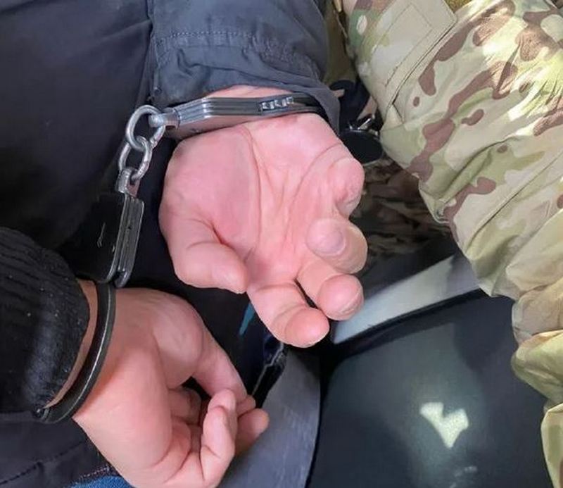 убийство в волоколамске трех человек. задержание мошенников в москве. задержание подмосковье. задержание подмосковье. задержание подмосковье.