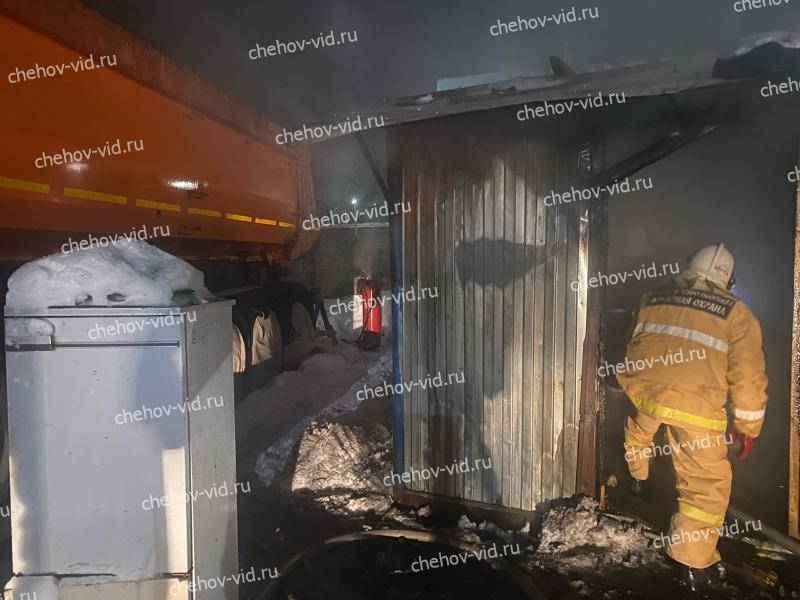 Бытовка рабочих сгорела в городском округе Чехов